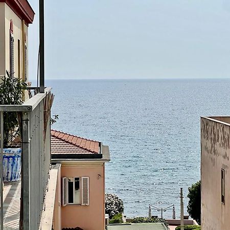 Blue Terrace Guest House Alghero Esterno foto